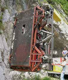 Установка и снятие Roboclimber занимает немного времени (фото с сайта esa.int)